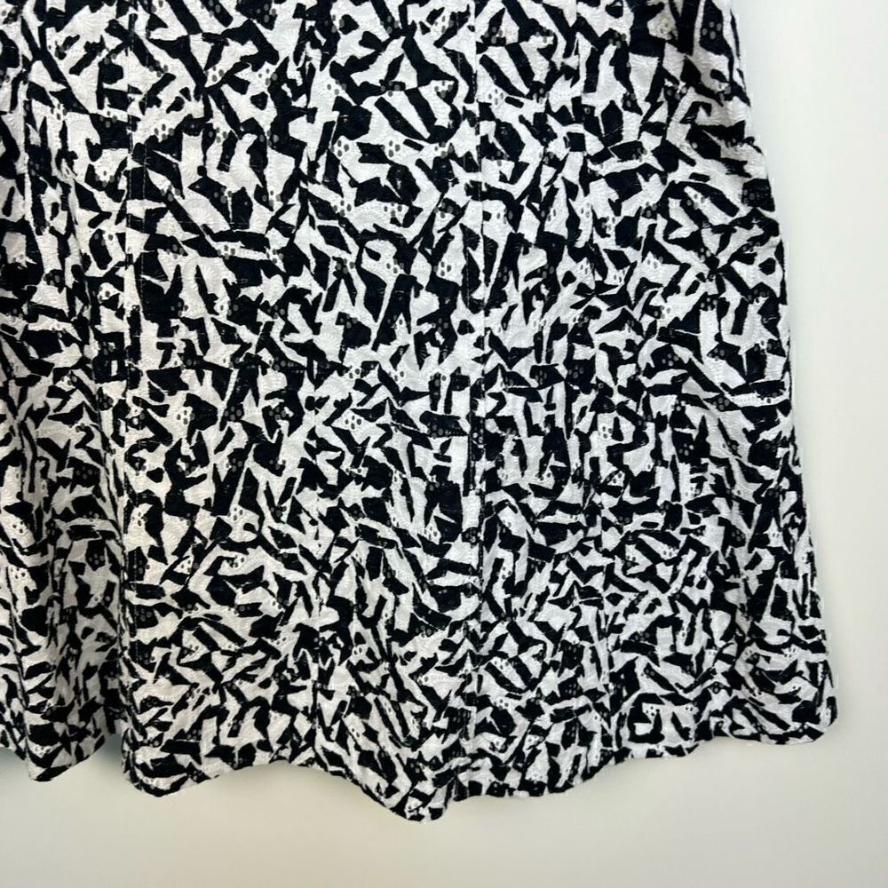 Theory Maydra Sleeveldss Mini Dress Dit & Flare Eyelet Lace Navy White size 6 - Picture 14 of 15